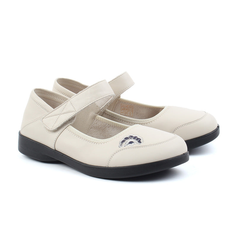 Chaussures Femme Ballerines en Cuir, Couleur Beige / N023-65 / BEL CHOU'S