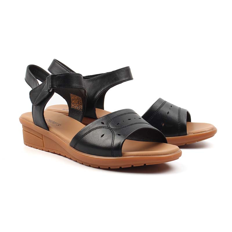 Chaussures Femme Sandales en Cuir, Couleur Noir / N056-51 / BEL CHOU'S
