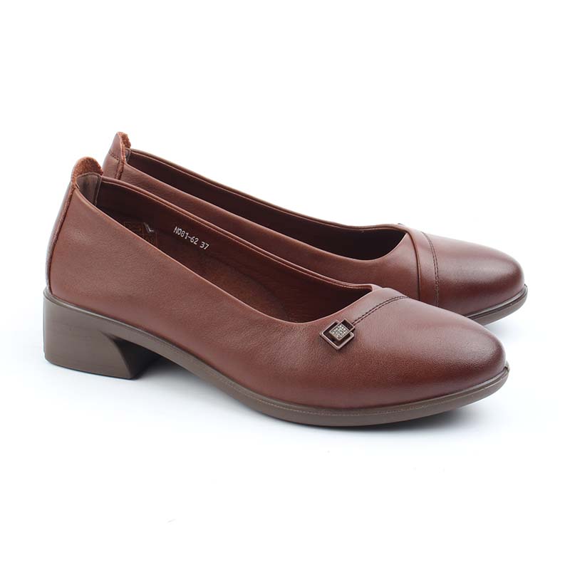 Chaussures Femme Ballerines en Cuir, Couleur Marron / N086-62 / BEL CHOU'S